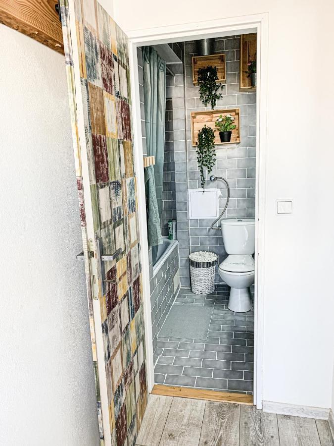 Charming Apartment In Paradise Called Bratislava Buitenkant foto